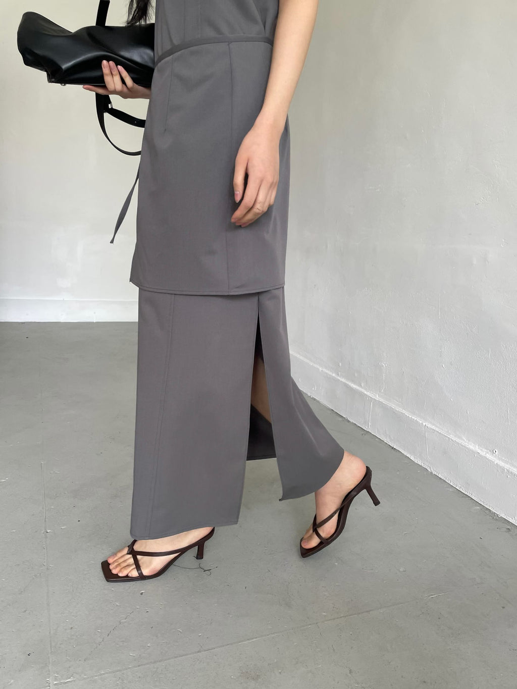 PS109 Below Line Dress