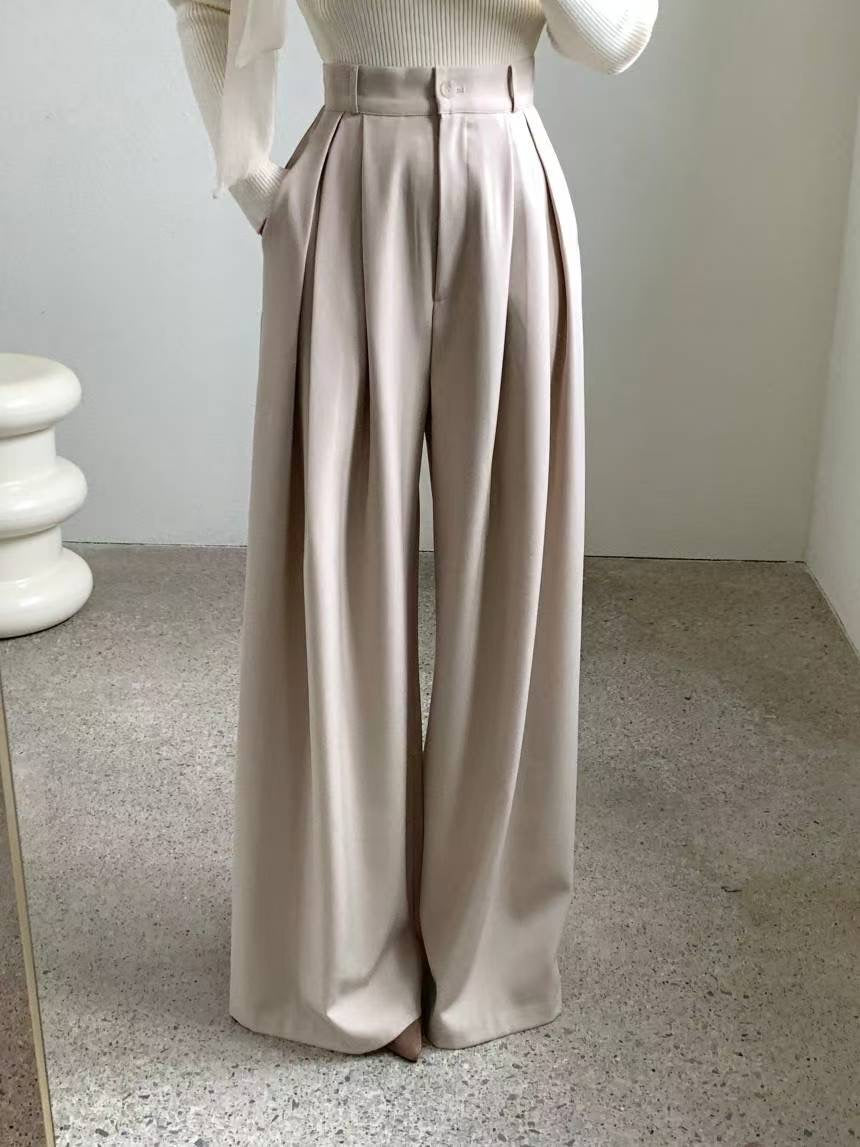 B181 Ease Form Pants