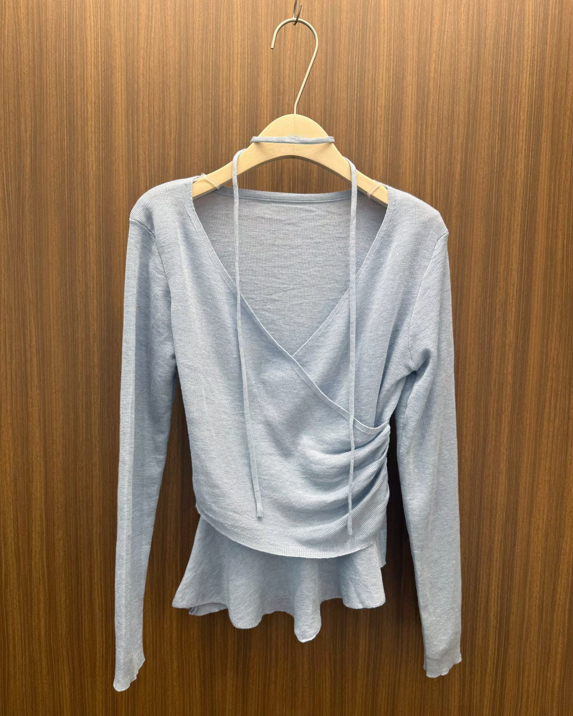 T191 Lune Wrap Top