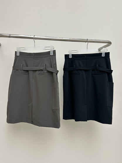 B157 Mono Midi Skirt