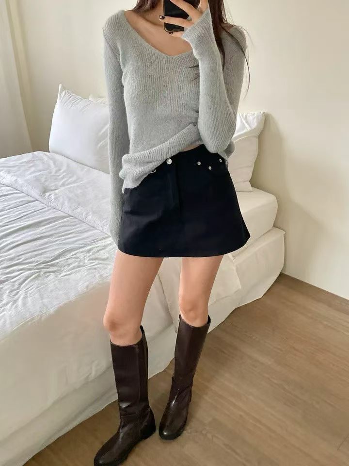 B175 Clean Cut Skort