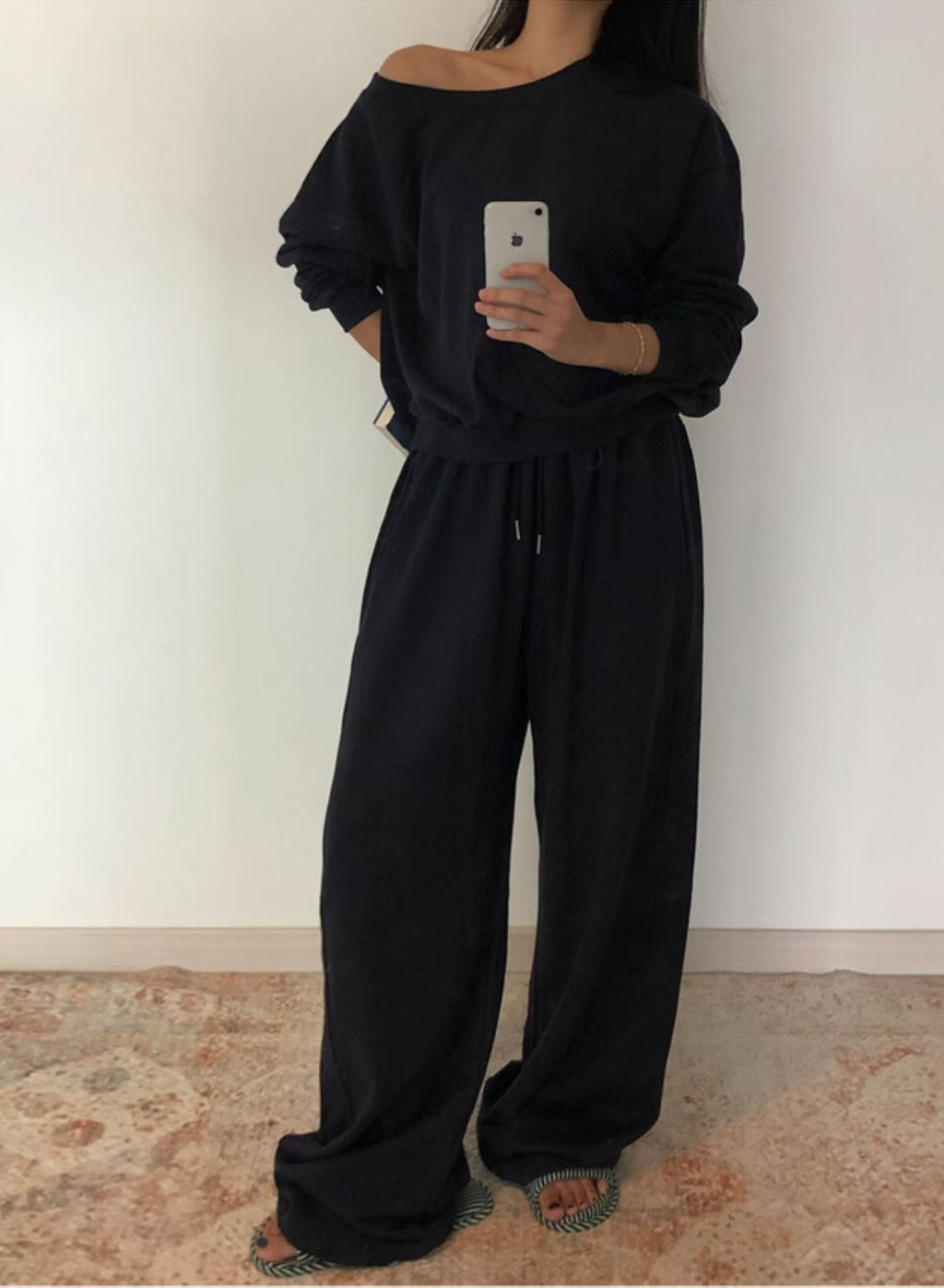 T182 Drift One Shoulder Top