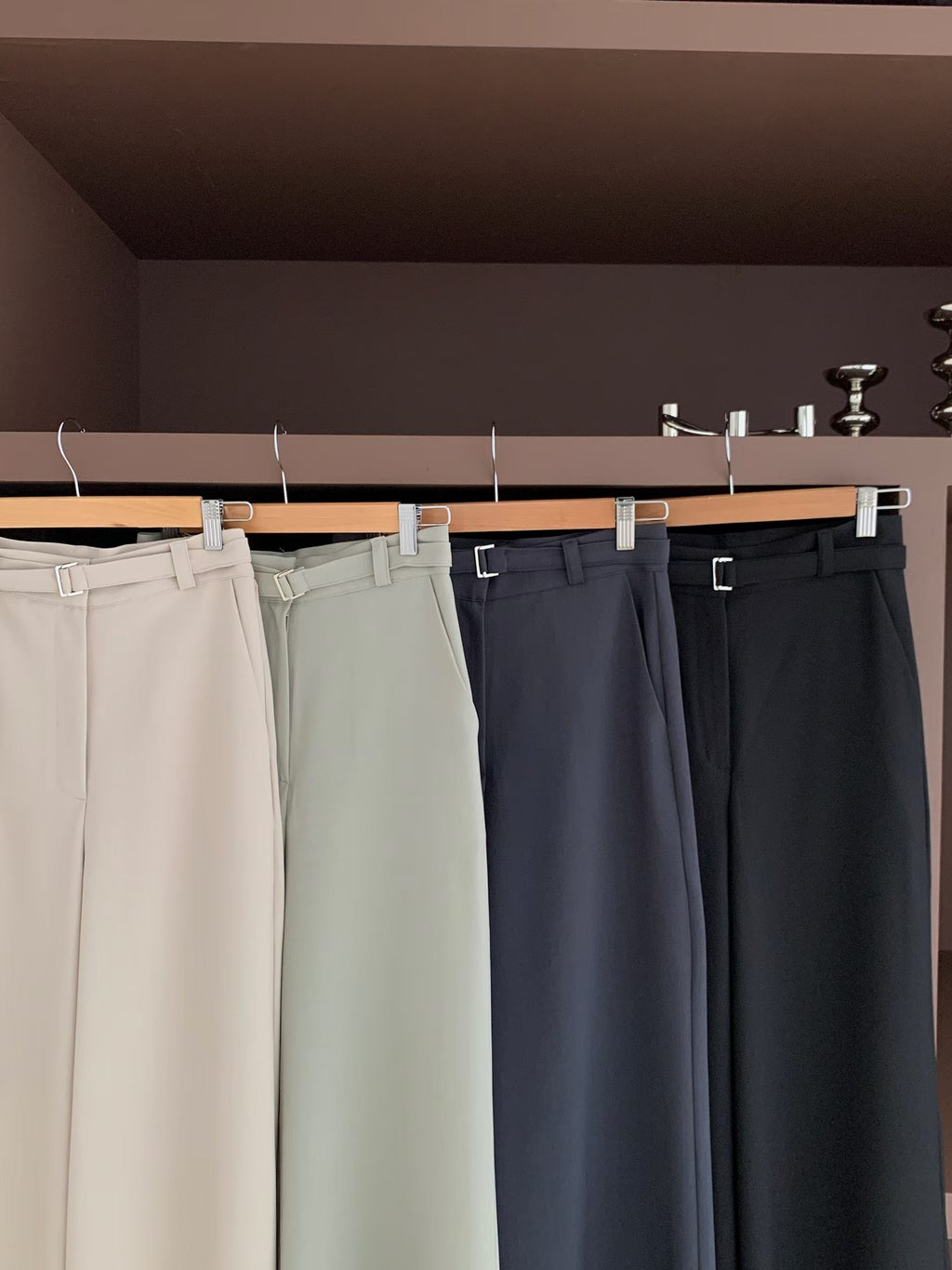 B182 Axis Flow Trousers