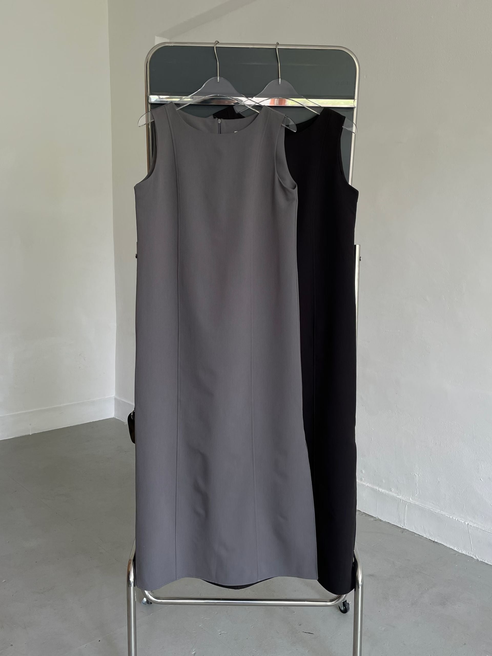 PS109 Below Line Dress