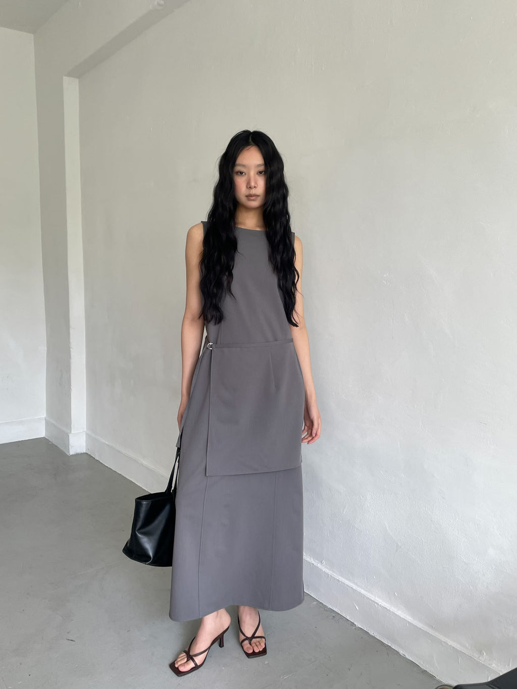 PS109 Below Line Dress