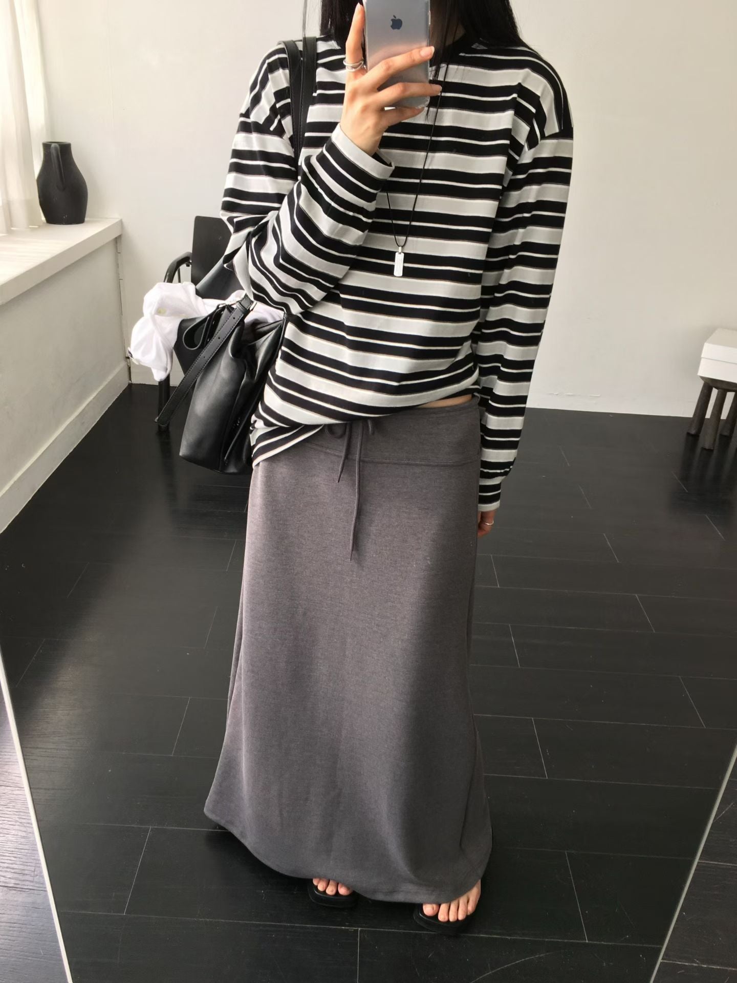 B178 Quiet Flow Skirt