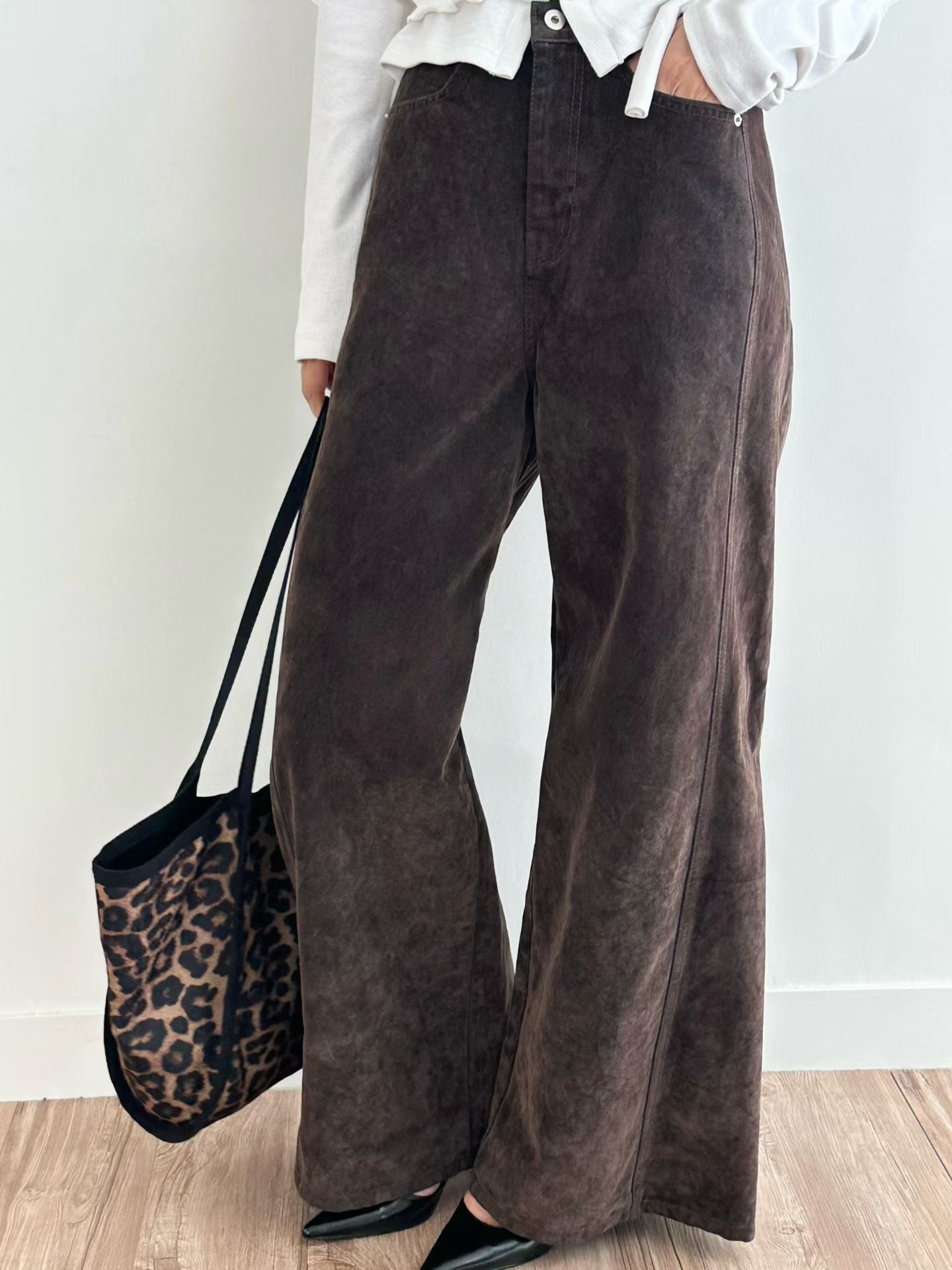 B161 Velvet Wide Pants