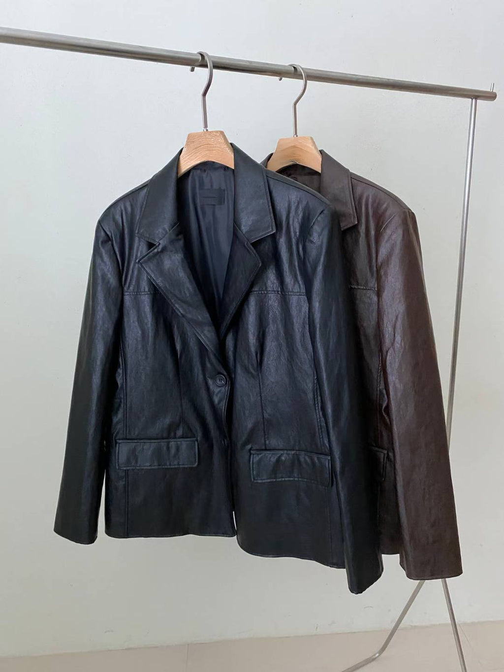 U132 Noir Faux Leather Blazer (Display)