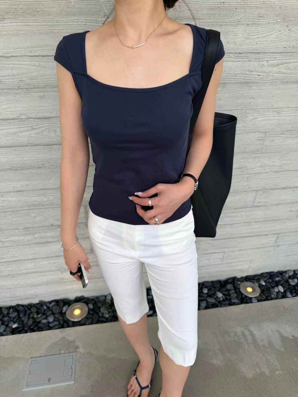 T203 Louvre Square Tee