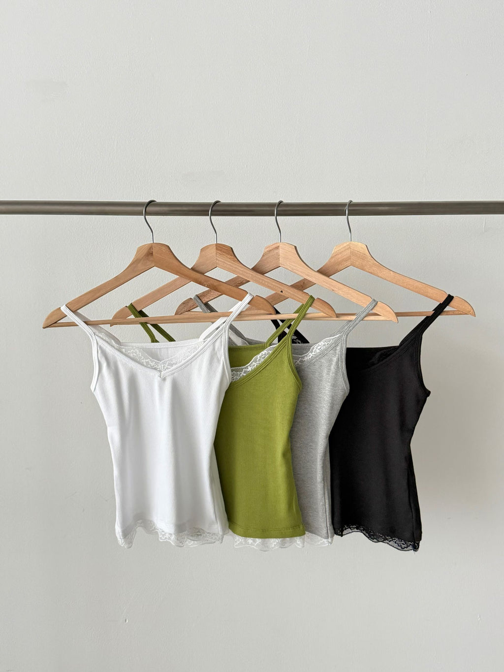 T221 Fleurline Cami