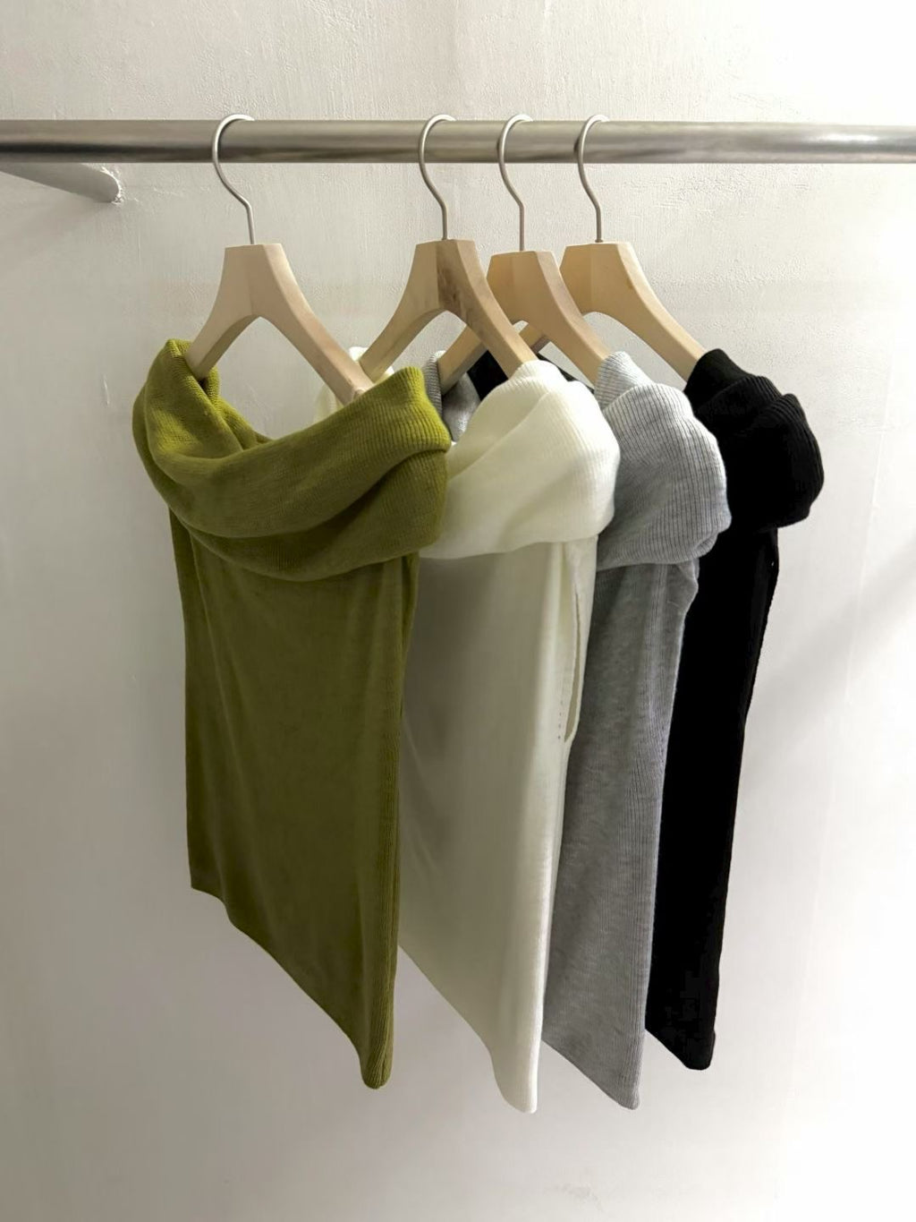 T194 Curve Off Knit