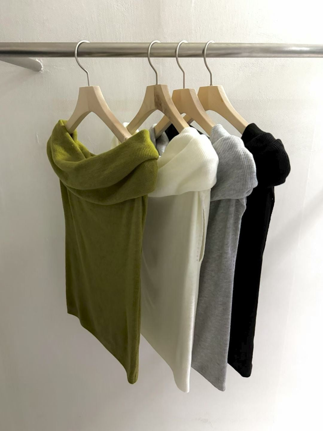 T194 Curve Off Knit