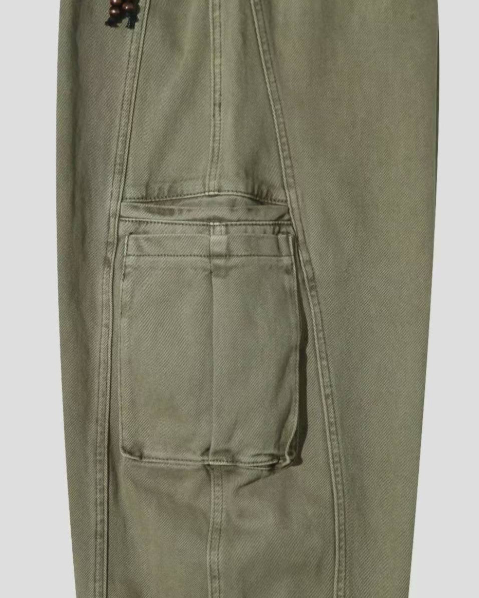 B146 Pocket Cargo Pants