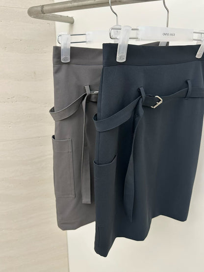 B157 Mono Midi Skirt