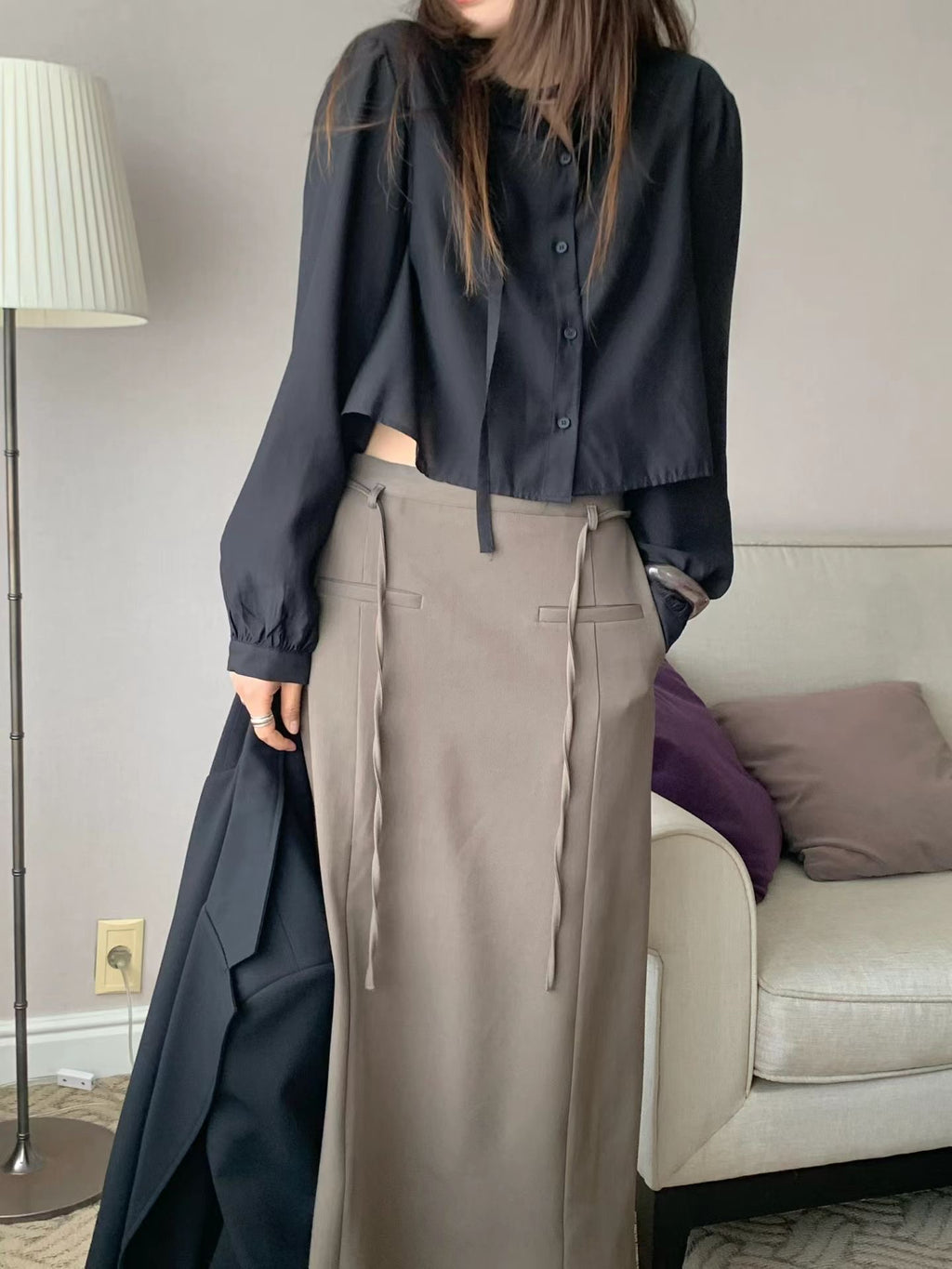 B158 Side Theory Skirt (Display)