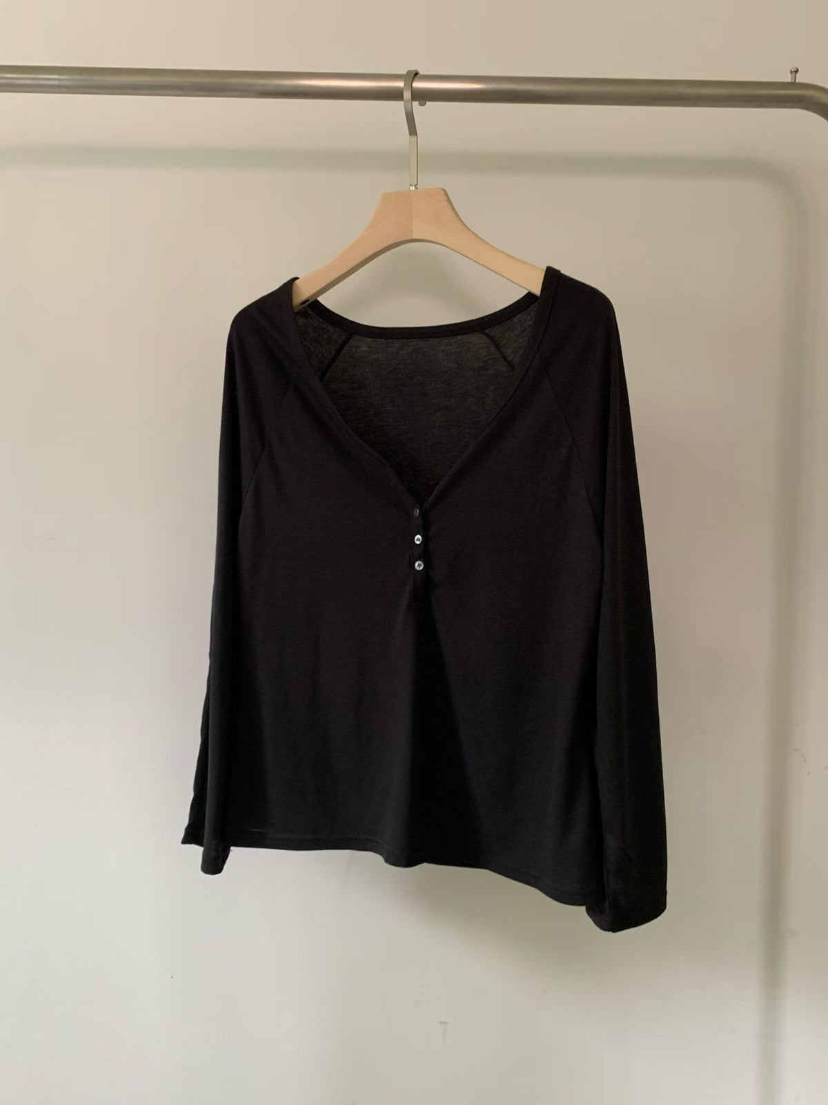 T222 Roll-Tab Henley Top - Black